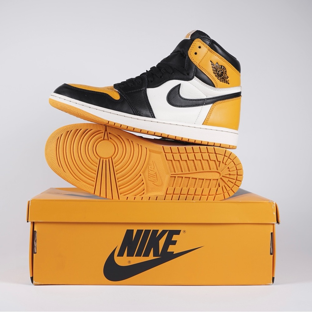 Air Jordan 1 “Taxi’s“ Retro High OG Yellow Toe  Mens Size 13
